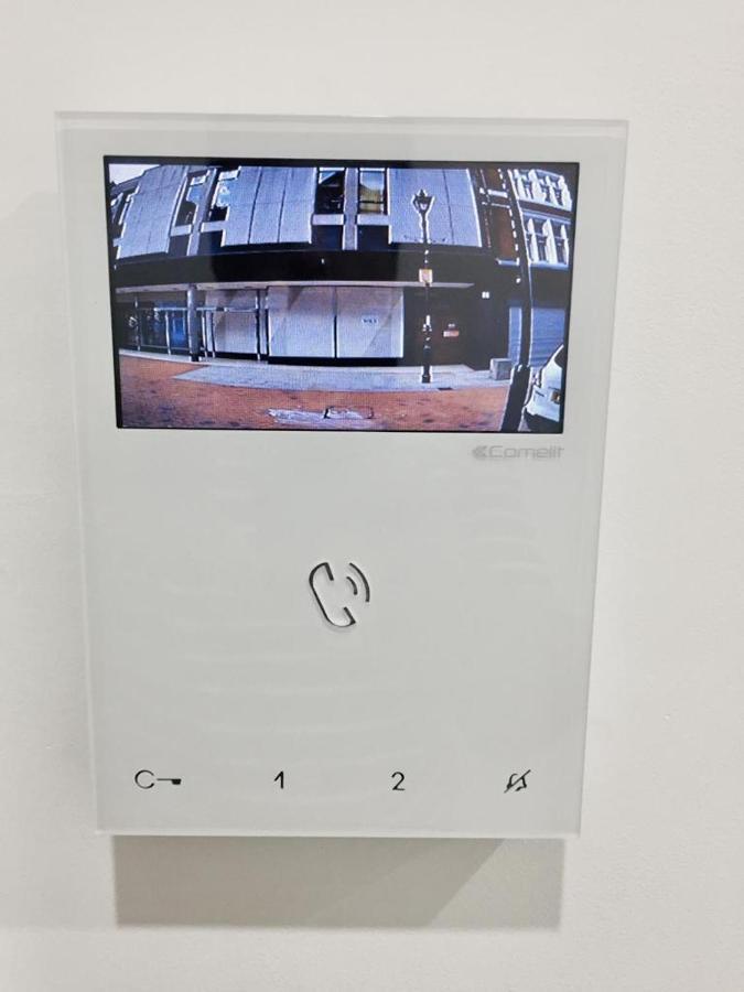 Stylish Central Self Contained Flat By Cozynest Reading Ngoại thất bức ảnh
